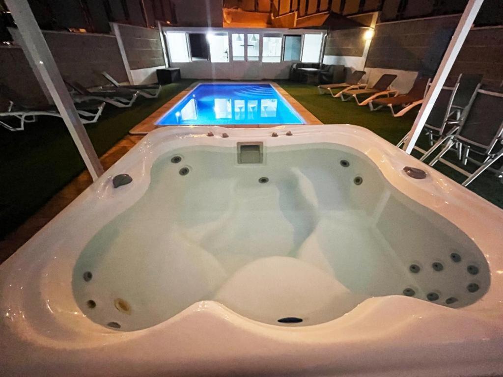 Villa Cristallo En Costa Adeje 美洲海滩 外观 照片